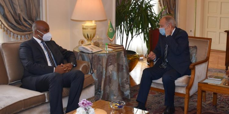 أبو الغيط يؤكد دعم الجامعة العربية جهود الاستقرار والتنمية في الصومال