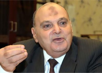 الرئيس المصري ينعي “معلمُه” بالجيش