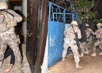 بمشاركة 2500 شرطي.. عملية أمنية واسعة في أنطاليا