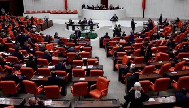 تعديلات قانونية لقطع المساعدات عن المعارضة وحل أحزابهم