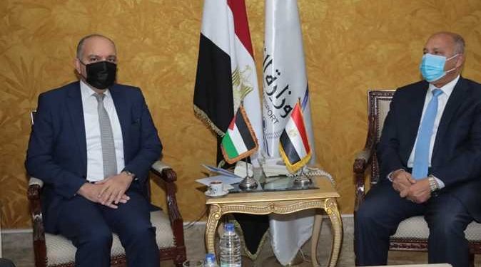 خدمة نقل بري بين مصر والأردن والعراق بسعر موحد