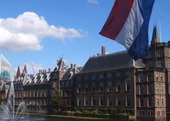 هولندا تحظر حملات تركيا السياسية على أراضيها