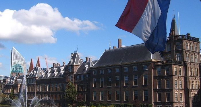 هولندا تحظر حملات تركيا السياسية على أراضيها