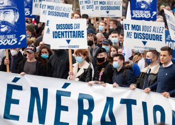 فرنسا تفكك الجمعية اليمينية المتطرفة المعادية للاجئين