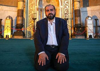 إمام مسجد آيا صوفيا: النضال ضد لوبي الفائدة “أمر إسلامي”