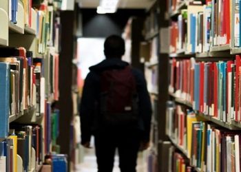 أردوغان يشتكي “هجرة العقول” ويتغاضى عن السبب!