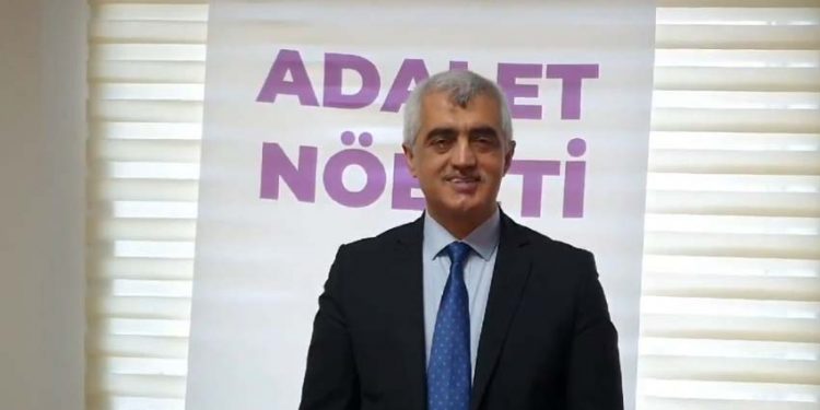 من داخل محبسه.. جرجرلي أوغلو: أين الـ128 مليار دولار؟