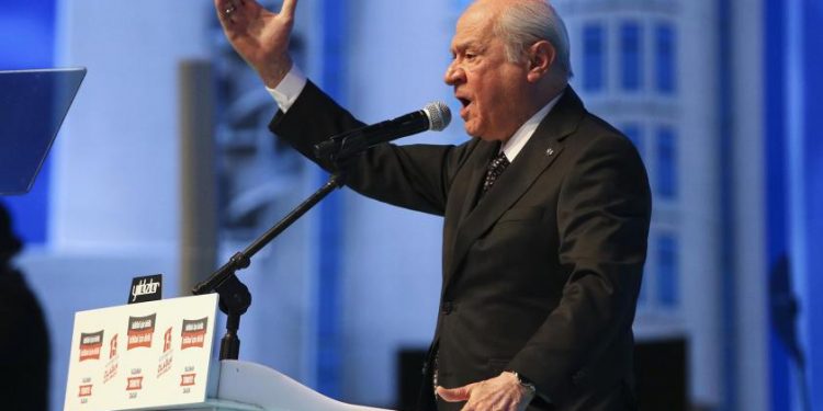 حليف أردوغان يشدد على ضرورة إغلاق المحكمة الدستورية فورا!