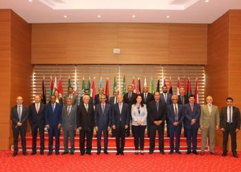 أبو الغيط يلتقي مدراء المنظمات والاتحادات العربية في تونس