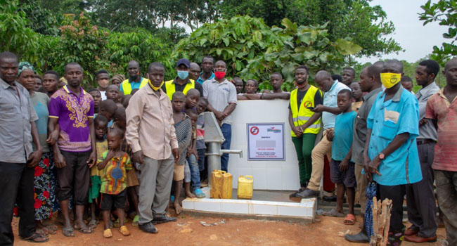 حركة الخدمة توفر مياه الشرب لأكثر من 100 ألف نسمة في أوغندا