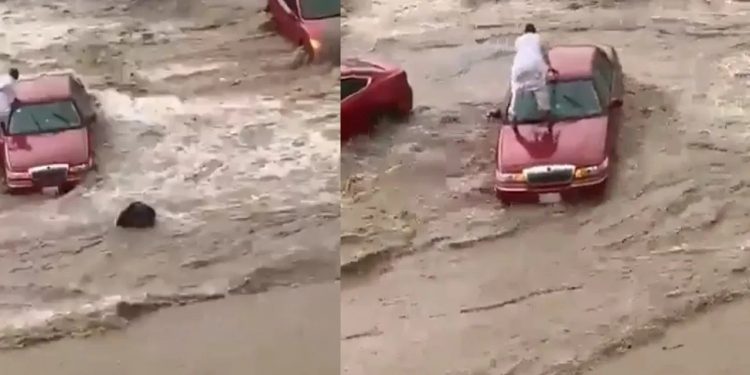 سيول تغرق أحياء سكنية في مدينة مكة