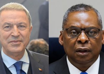 وزيرا دفاع تركيا والولايات المتحدة يبحثان التعاون الأمني و”ضرورة حل المشاكل”