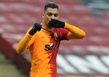 لاعب غلطة سراي المصري مصطفى محمد يصاب بكورونا