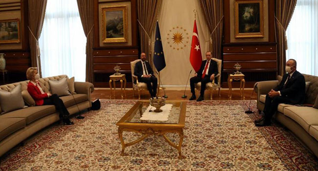 أردوغان يهين رئيسة المفوضية الأوروبية