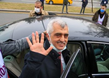 نائب كردي: قد يرسلونني إلى السجن خلال ثلاثة أيام