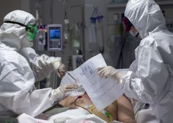 إصابات كورونا في تركيا تتجاوز 61 ألفًا