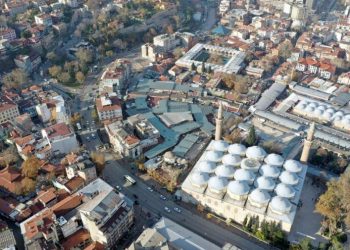 أردوغان ينزع ملكية البازار التاريخي في بورصا