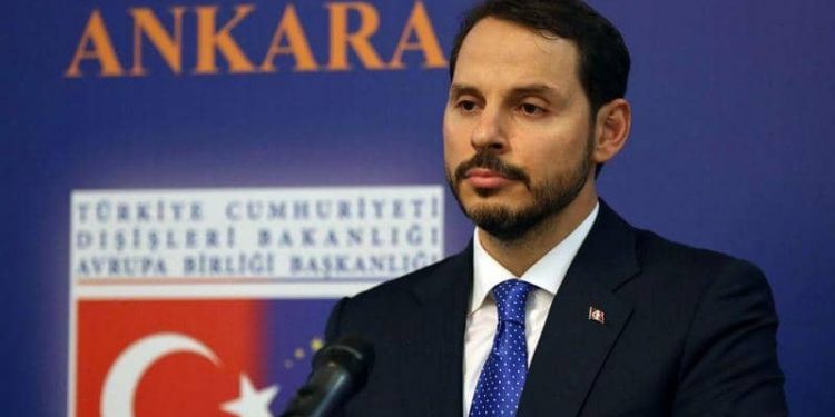 “إنستغرام” و”فيسبوك” تحذفان منشورًا لصهر أردوغان عن فلسطين