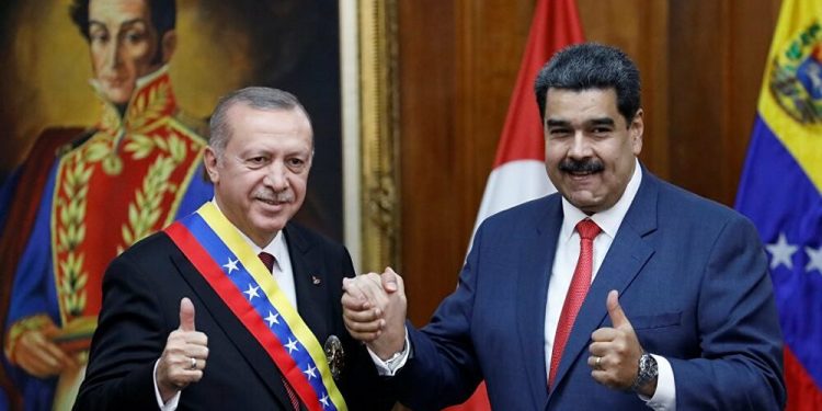 هل تجلب العلاقات مع فنزويلا العقوبات إلى تركيا