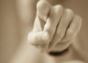 من أنت أيها الإنسان؟