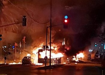 أكبر ضربة صاروخية من كتائب القسام  لتل أبيب وضواحيها بـ130 صاروخًا