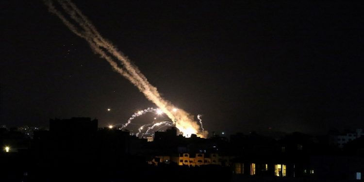 450 صاروخا إسرائيليًّا على غزة خلال 40 دقيقة