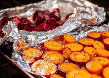 مخاطر رقائق الألومنيوم في الطعام