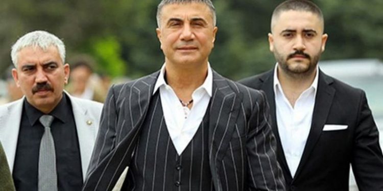 تركيا تصدر مذكرة توقيف بحقّ الزعيم المافيوي “سادات بكر”