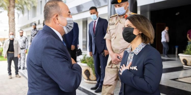 وزيرة خارجية ليبيا تطالب تركيا بسحب قواتها