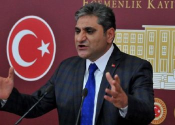 “إهانة الرئيس”.. تهمة معلبة جاهزة للإيقاع بأي خصم.. آخر ضحاياها برلماني تركي