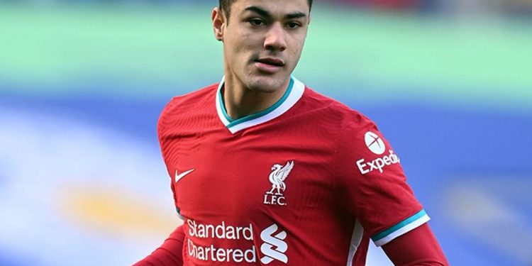 ليفربول يتراجع عن شراء اللاعب التركي أوزان كاباك