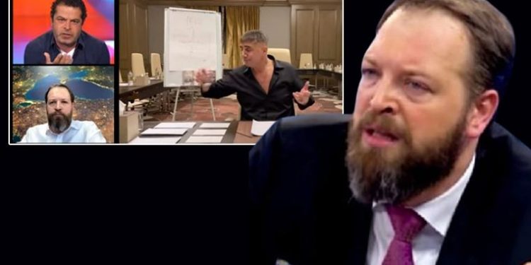 صحفي: ستُسال الكثير من الدماء في تركيا!