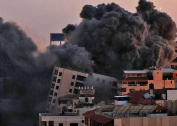 إسرائيل تطلق غازات سامة على قطاع غزة