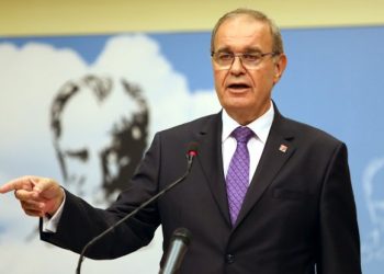 حزب الشعب الجمهوري المعارض يقول إن حزب أردوغان فقد القدرة على مزاولة الحكم