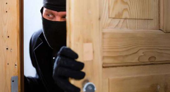 لصوص وشرفاء