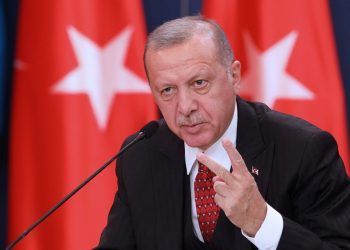 تعثر مساع “أردوغان” لتفكيك العزلة الإقليمية لتركيا .. المؤشرات وآليات المواجهة