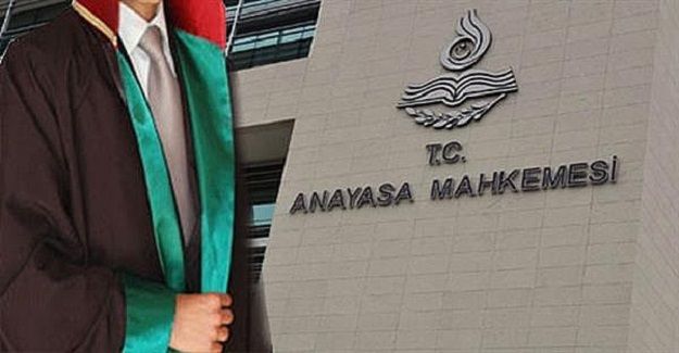 تركيا.. المحكمة الدستورية تقضي بانتهاك حقوق 3 قضاة