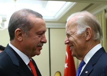 بهذه الطريقة كشف أردوغان عن ضعفه أمام بايدن