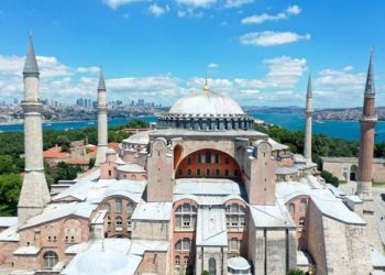 توتّر جديد بشأن “آيا صوفيا” بين تركيا و”اليونسكو”