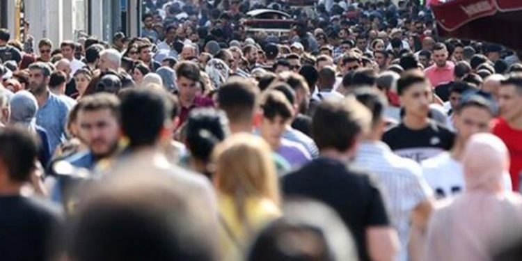 شباب تركيا الجامعيون غارقون في دوامة البطالة