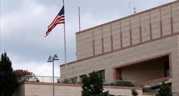 انذار داخل السفارة الأمريكية في بغداد بعد الاشتباه بوجود طائرة مسيرة فوقها