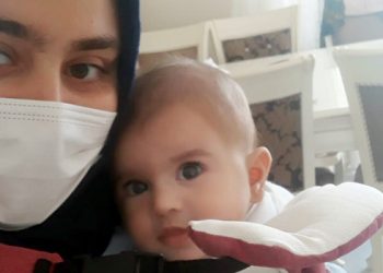 تركيا.. اعتقال سيدة وحرمانها من رضيعتها