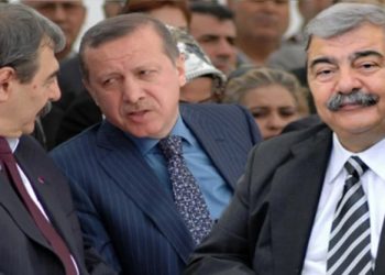 اتهامُ شخصيّة مقرّبة من الرئيس التركي بالانتماء لحركة “جولن”