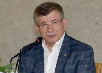 داود أوغلو: أردوغان وبهجلي مضطران للتحالف