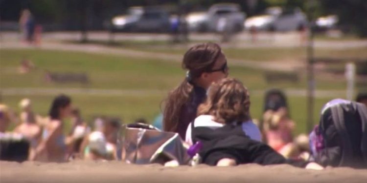 ارتفاع حصيلة الوفيات خلال موجة الحر الأخيرة في كندا إلى 808 حالات