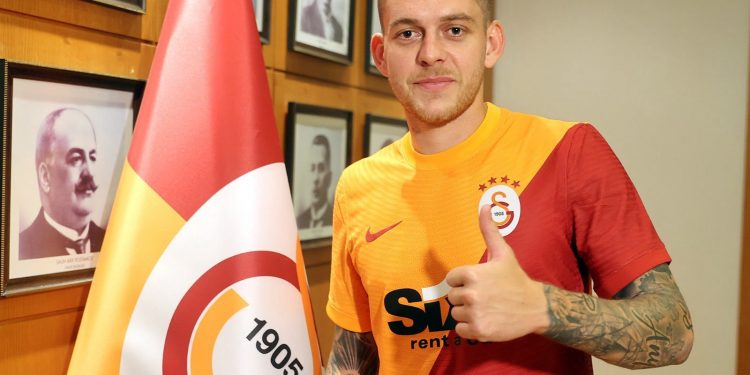 تركيا.. غلطة سراي يبرم صفقة انتقال جديدة