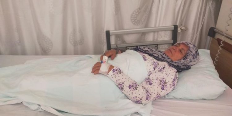 عجوز تركية تتعرض لأزمة قلبية بسبب قطع الكهرباء عنها