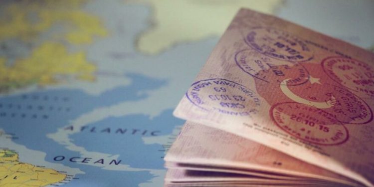 السعودية تعلن نوع اللقاح المشروط للحصول على تاشيرة العمرة