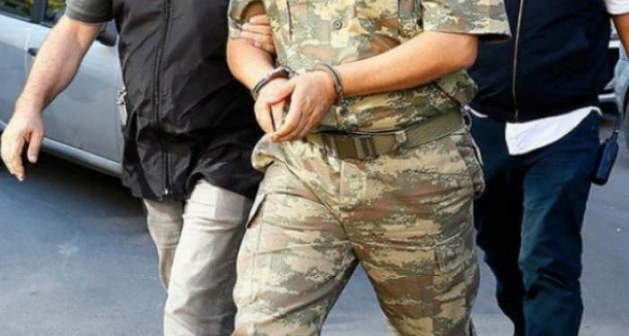 اعتقال 41 بينهم عسكريون بتهمة الصلة بحركة الخدمة