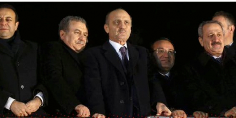 وزير تركي سابق يعترف: وقائع الفساد في 2013 حقيقية!